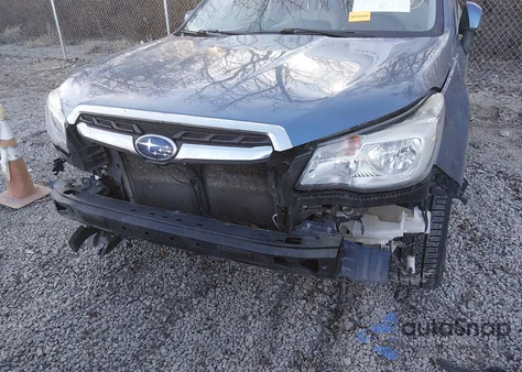 2018 Subaru Forester 2.5I Premium z USA, uszkodzony, nr VIN JF2SJAGC2JH586765